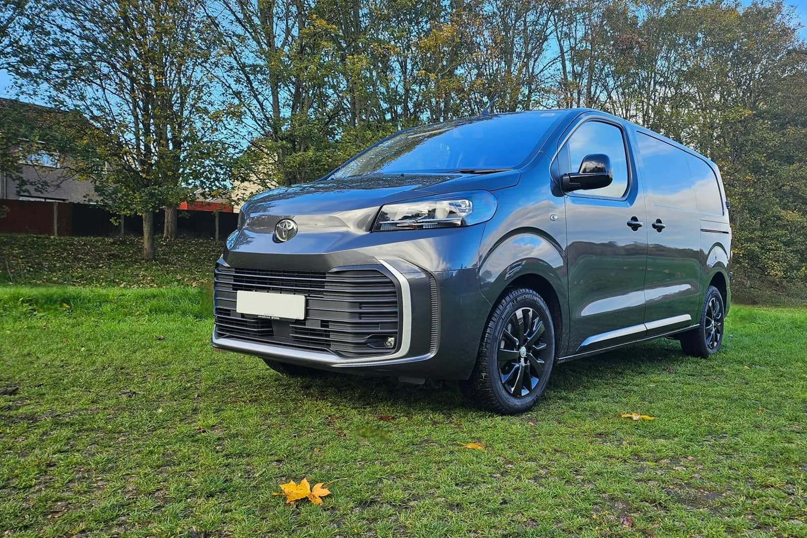 Toyota Quantum 2.8 VX Premium